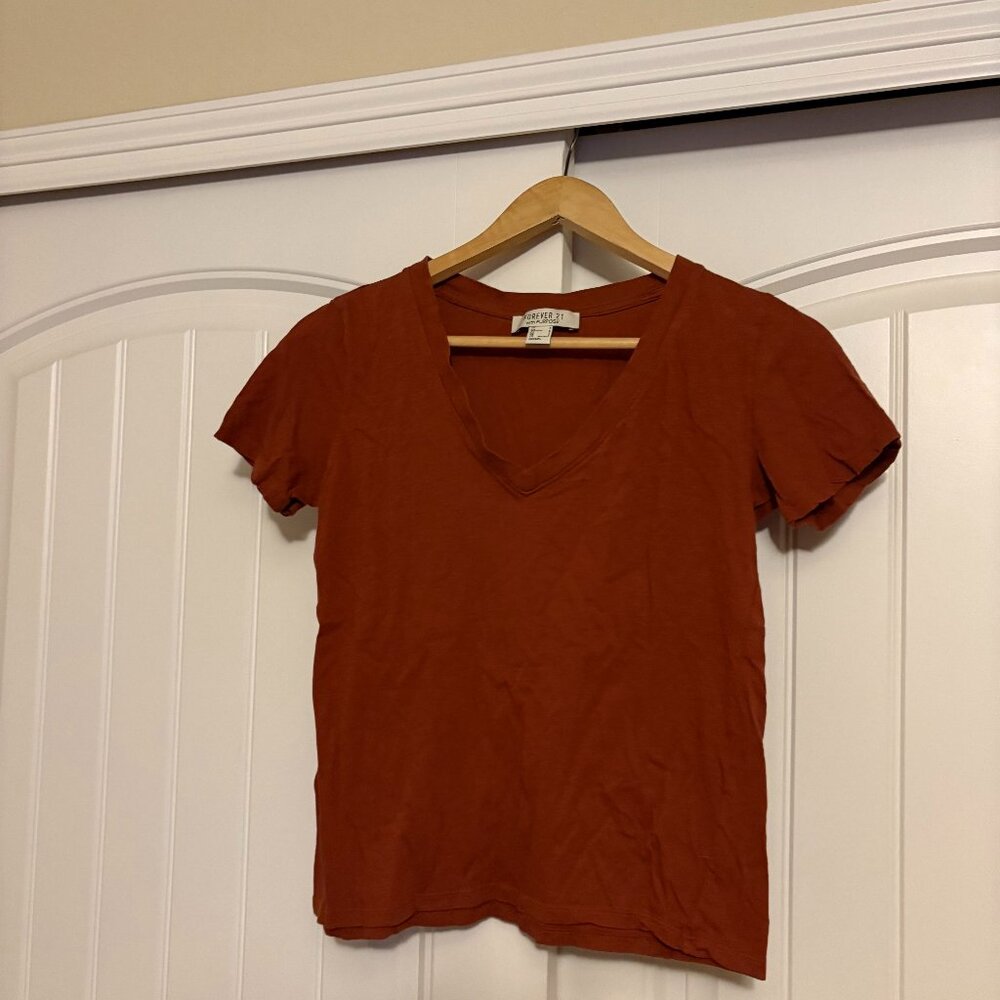 Forever 21 With Purpose Rust Orange T Shirt Small Deep V Neck Short Sleeve